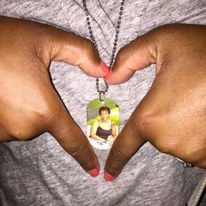 Meet your Posher, Quita