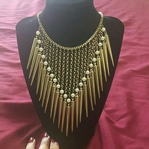 Statement necklace
