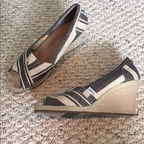 TOMS Wedges