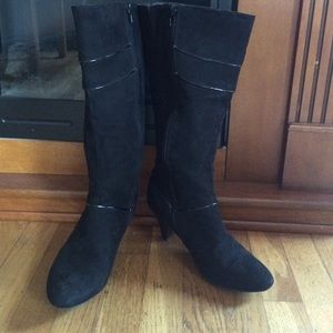 Karen Scott Boots