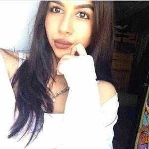 Meet your Posher, Joanna