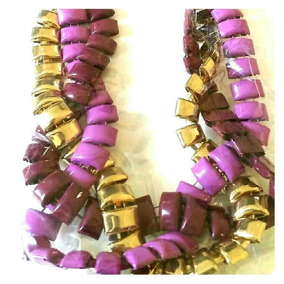 Gold tone Necklace Set