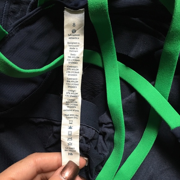 Lululemon Energy Tank Inkwell 8 - Picture 3 of 4