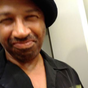 Meet your Posher, Derrick