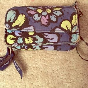 Smartphone Vera Bradley wristlet