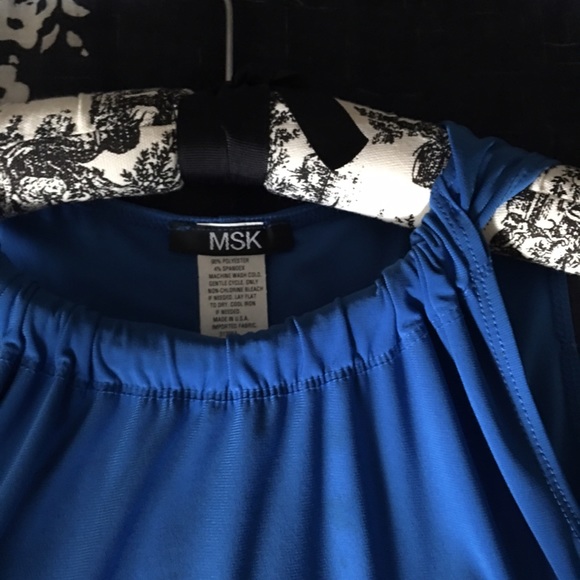 Dress - Picture 2 of 3