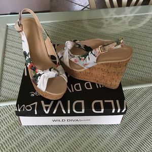 White Floral Chic Wedges - 5.5 inch heels
