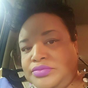 Meet your Posher, Katrina