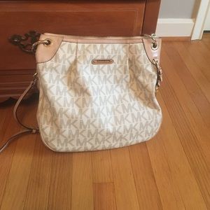 Michael Kors purse