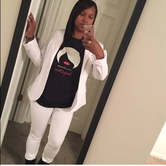 1st Generation Beauty & Brains T-Shirt 100% Cotton - Picture 3 of 6