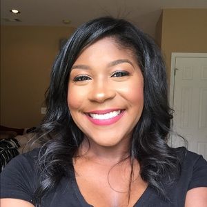 Meet your Posher, Natasha