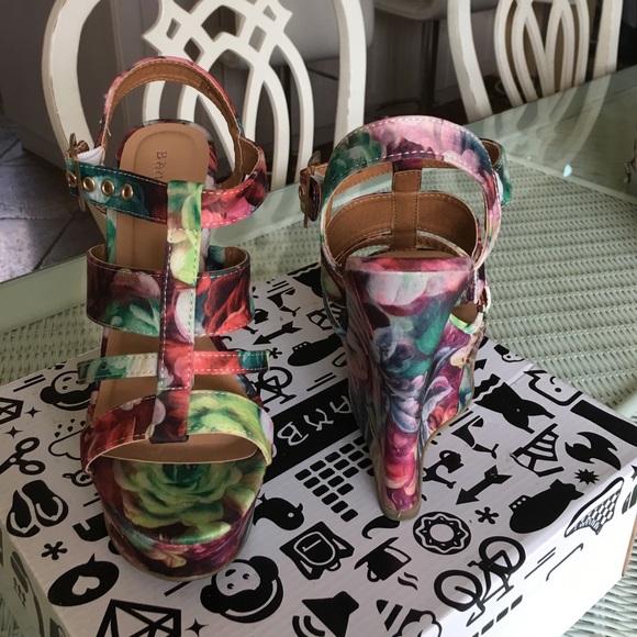 Blue Skyline Floral Wedge Sandals - Picture 1 of 3