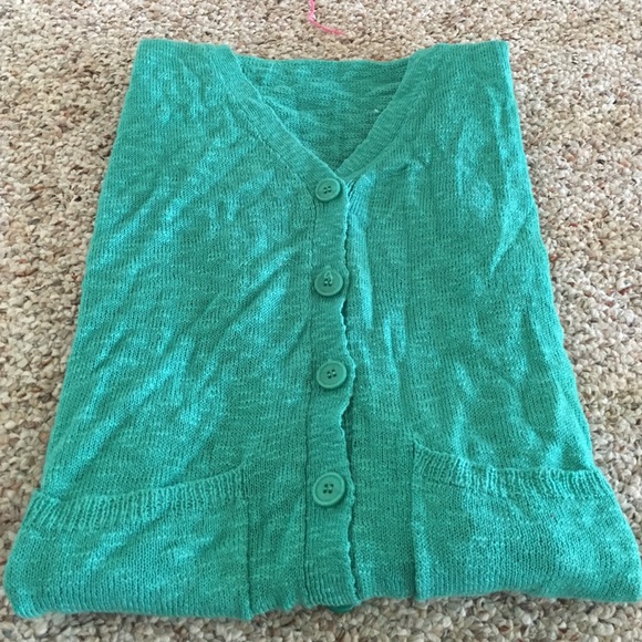 Button up sweater with pockets!