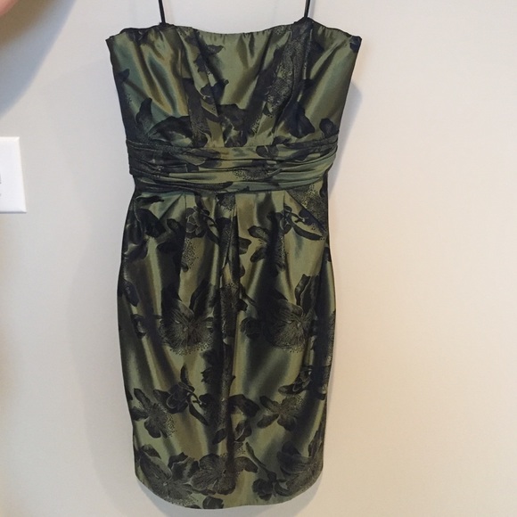 Badgley Mischka strapless dress size 10