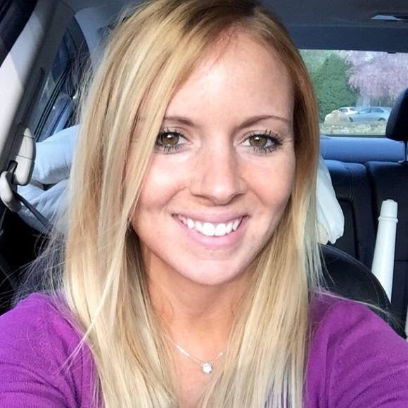 Meet your Posher, Michelle - Picture 1 of 1