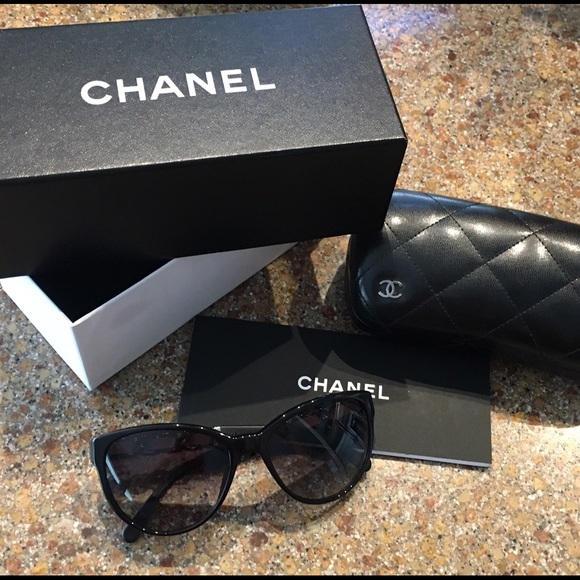 AUTHENTIC CHANEL SUNGLASSES