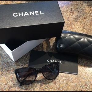 AUTHENTIC CHANEL SUNGLASSES