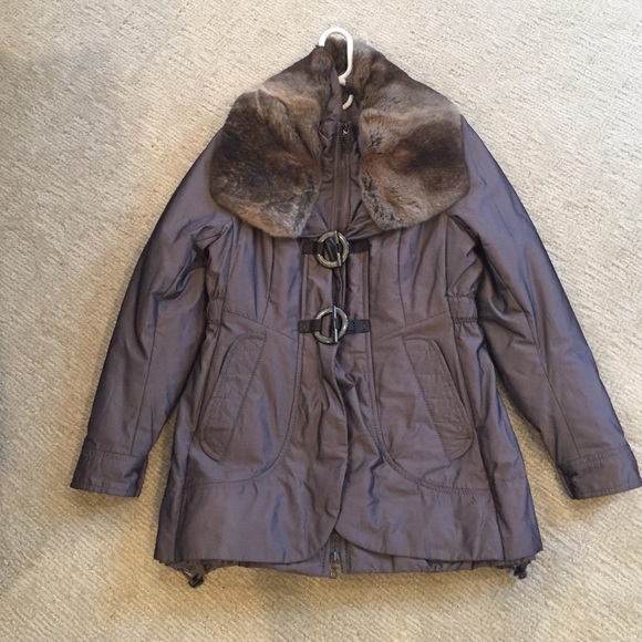 Creenstone coat