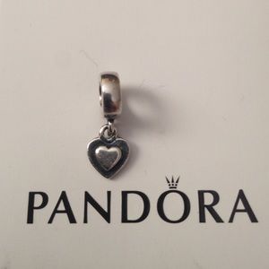 🎁Final Markdown 🎁Authentic Pandora heart charm.