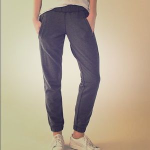 Lululemon Saatva Pants- Size 12- Olive Green