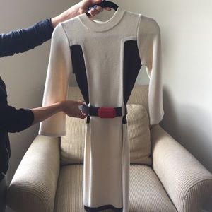 Alice + Olivia sweater dress with belt XS
