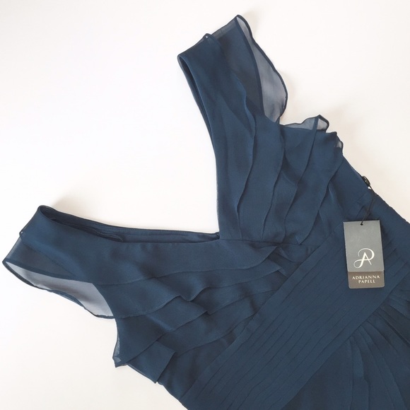 ❌❌❌❌ 🆕 Adrianna Papell Chiffon Gown - Picture 5 of 7