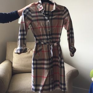 Burberry polo dress with front tie, youth size 12