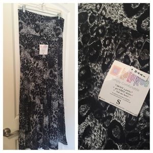 LuLaRoe Maxi skirt