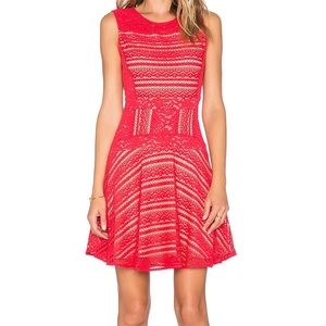 BCBG MaxAzria "Jalina" dress 💃🏼