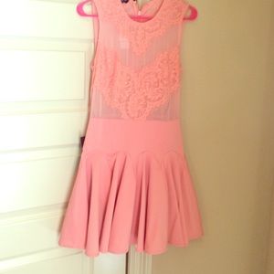 Peachy pink Bebe cocktail dress