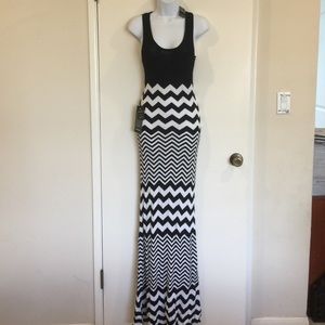 Bebe long dress for a tall woman.