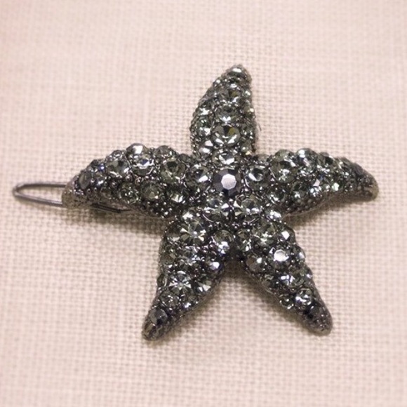 SOHO Style Small Starfish Barette - Picture 1 of 4