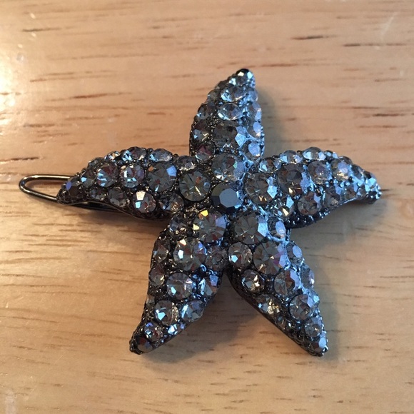 SOHO Style Small Starfish Barette - Picture 3 of 4