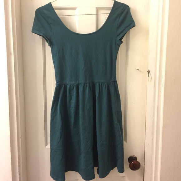 5/$25 SALE‼️ Super cute skater dress