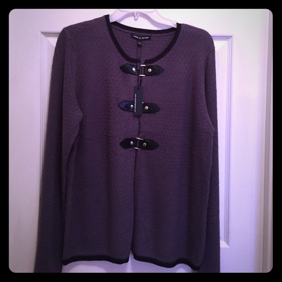 Cable and Gage 3 buckle sweater