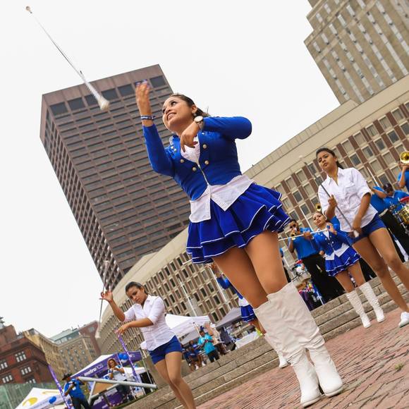 Meet your Posher, Yencita