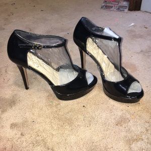 Jessica Simpson Bansi T-Strap