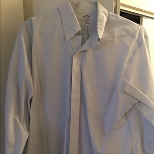 Brooks Brothers white/blue striped slim fit 17-36