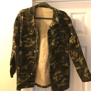 🚨24HR SALE🚨Camo/Army Jacket