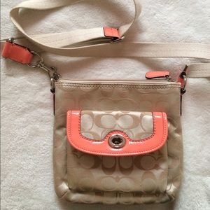 SALE❗️COACH CROSS-BODY PURSE