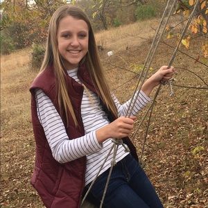 Meet your Posher, Alyssa