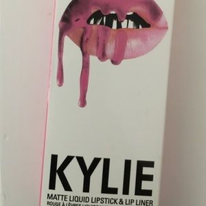 Smile Kylie lip kit