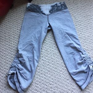 Lululemon cropped and gathered pants