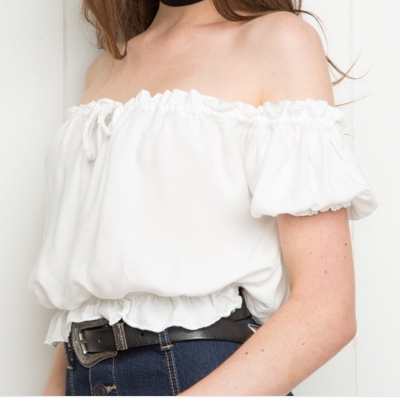 Brand new Brandy Melville Ezra top