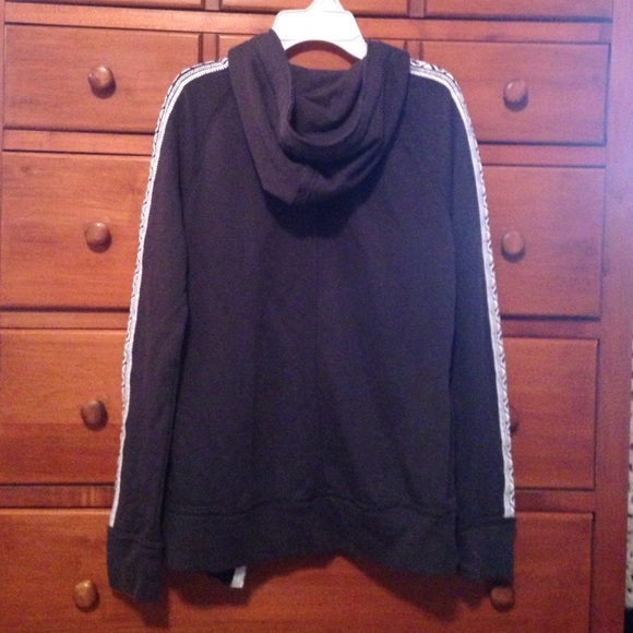 Aeropostale sz S/P eighty/seven grey hoodie - Picture 2 of 4