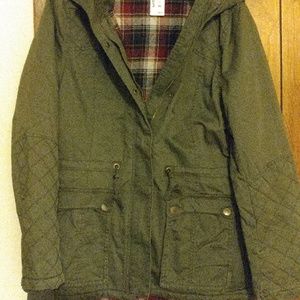 Brand New w/ tags.  Cargo Jacket. No negotiation