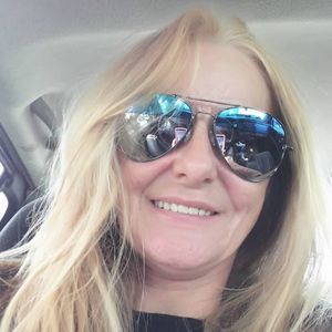 Meet your Posher, Bonni