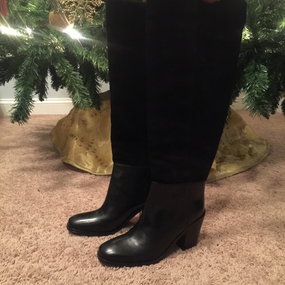 🚫SOLD🚫 Vince Camuto Sukey Suede Shaft Knee Boot - Picture 2 of 6