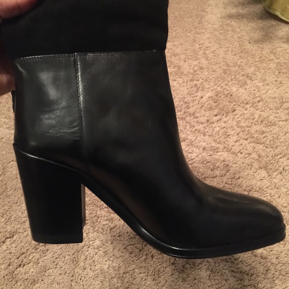 🚫SOLD🚫 Vince Camuto Sukey Suede Shaft Knee Boot - Picture 5 of 6