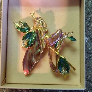 Kirks Folly Pin NWOT